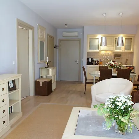 Apartament Rezydencja Bryza Jurata Exteriér fotografie
